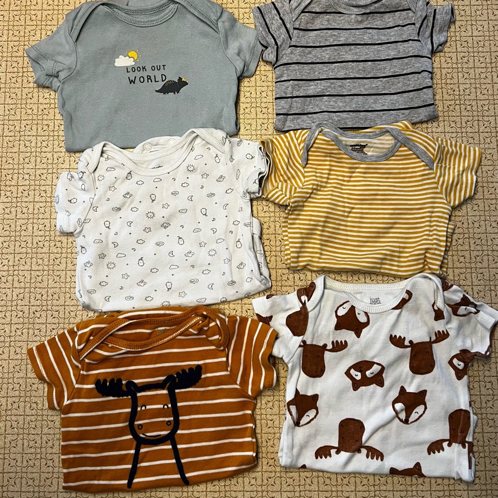 Lot of 6 short sleeve onesies.